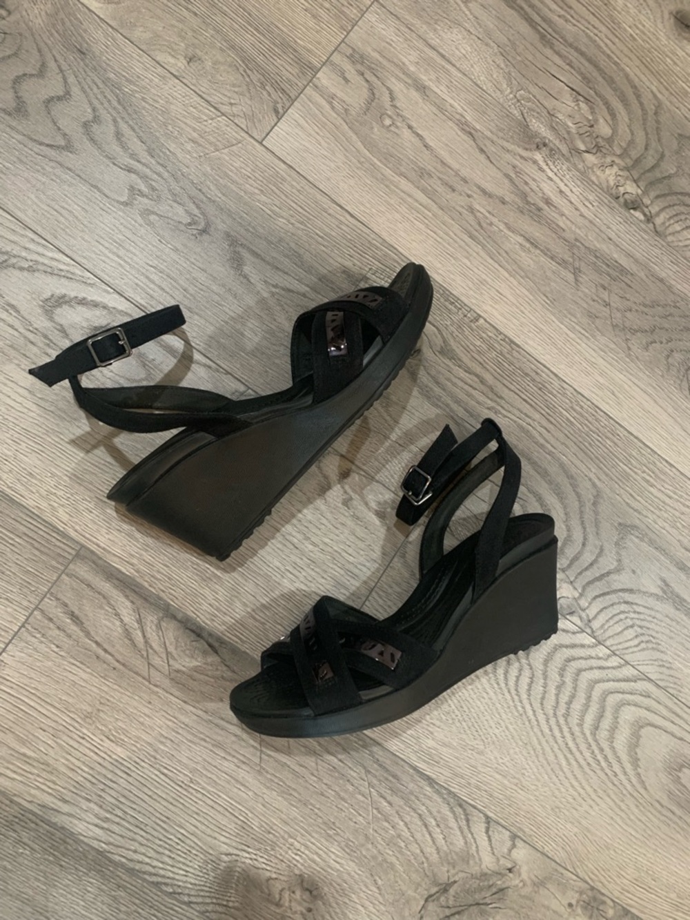 CROCS Women's Black Wedge Sandals